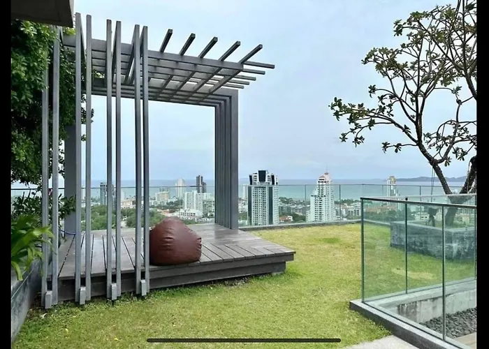 Unixx South Pattaya 25