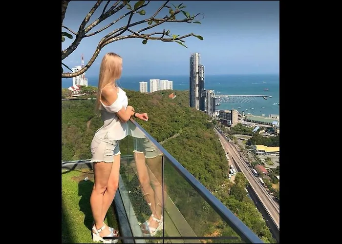 Unixx South Pattaya 25